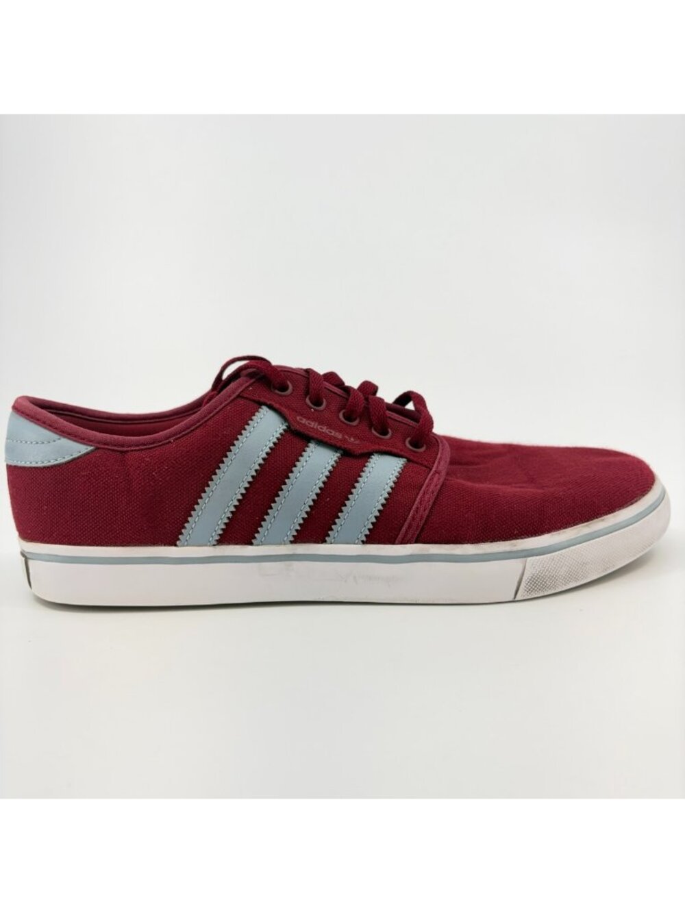 Adidas Seeley Mens Size 8 Burgundy Blue Athletic Running Skate Shoes Sneakers